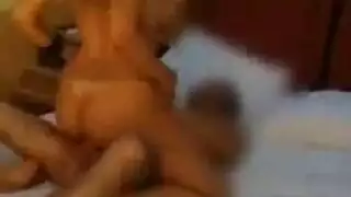 إباحية تويتر الفيروسية: مصّ هواة وعصابات جنسية