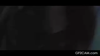 امرأة سمراء وشم الفاتنة حفر من قبل مراهق روسي