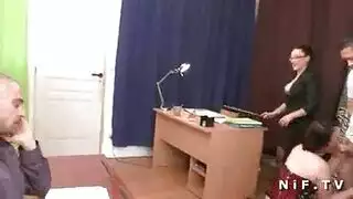 ثنائي مراهقين: بورن عنيف وخام