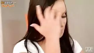 نيك سري للزوج مع مدلكة بينما تستمتع الزوجة بالمشاهدة