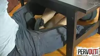 فطيرة أمريكية: أوgy مملوءة بالسائل المنوي