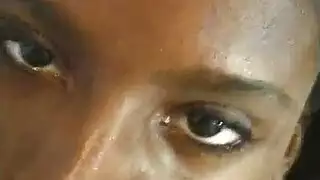 سحاق بين ممتلئات: أثداء كبيرة وفرج مبلل