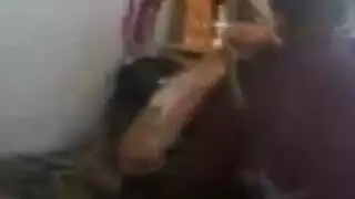 إباحي مع عراقية محجبة: تقبيل، تحسيس، ونكش شديد