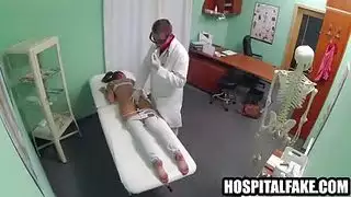 شاعر المليون سكرتير الديك الأسود